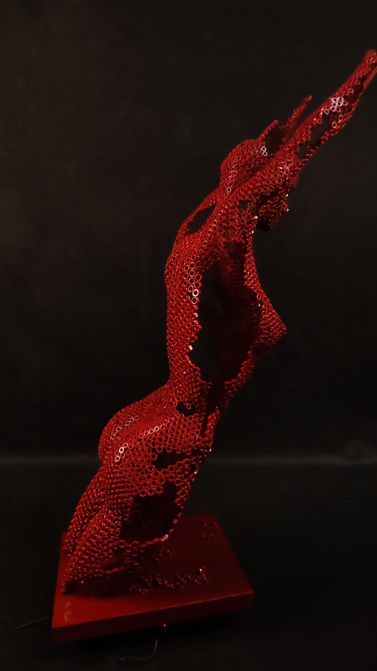 scultura WEIGHTLESS